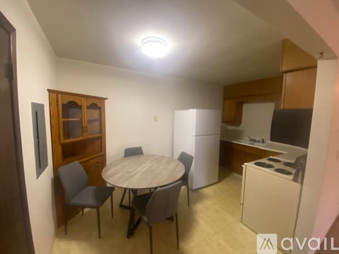 St. Cloud Apartment: 316 33rd Ave N