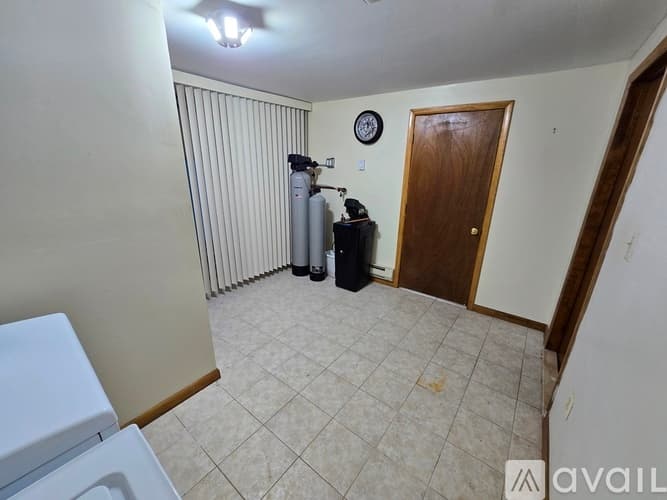Sullivan County House: 62 Pucky Huddle Rd