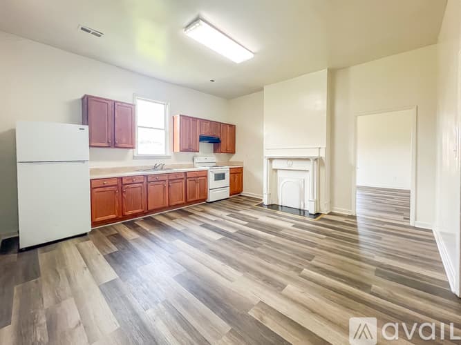Petersburg Townhome: 608 Halifax St
