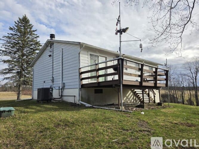 Sullivan County House: 62 Pucky Huddle Rd