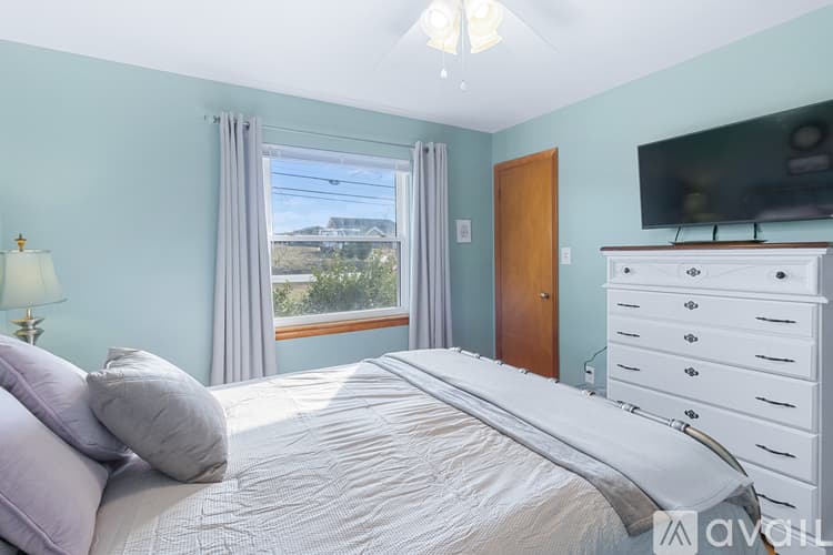 Chattanooga House: 2419 Jenkins Rd