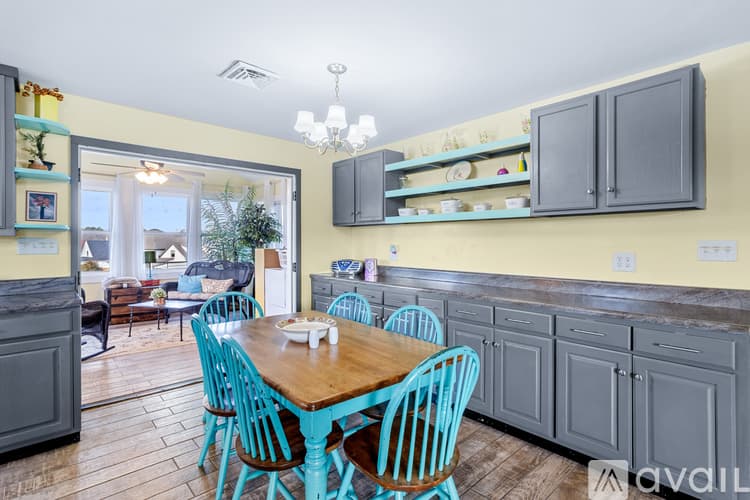 Chattanooga House: 2419 Jenkins Rd