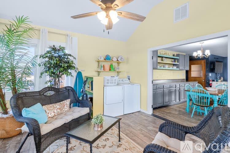 Chattanooga House: 2419 Jenkins Rd