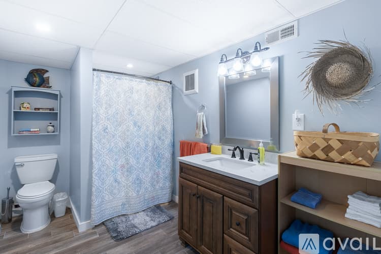 Chattanooga House: 2419 Jenkins Rd