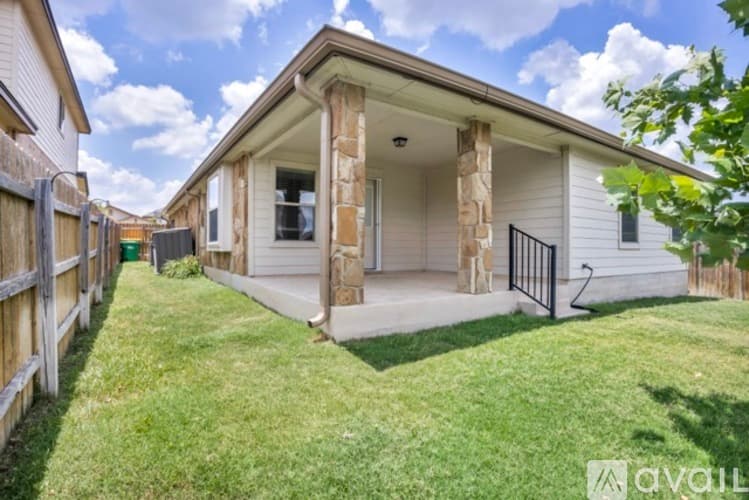 Belton House: 5215 Dauphin Drive