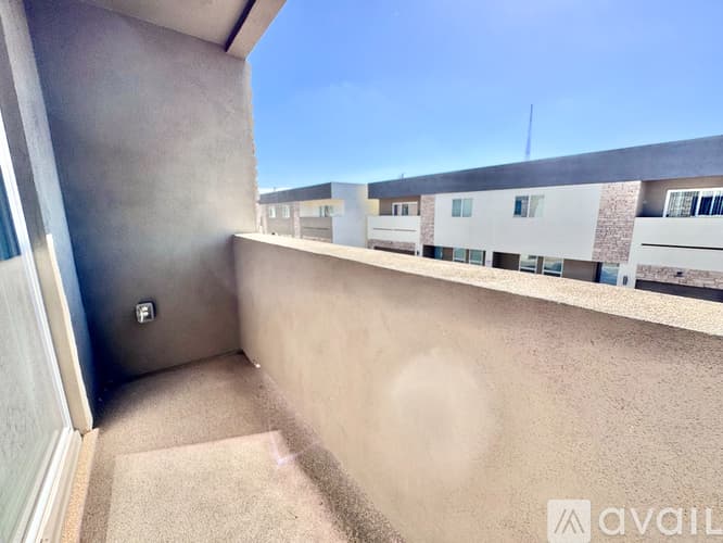 Phoenix Apartment: 3000 N 37th St