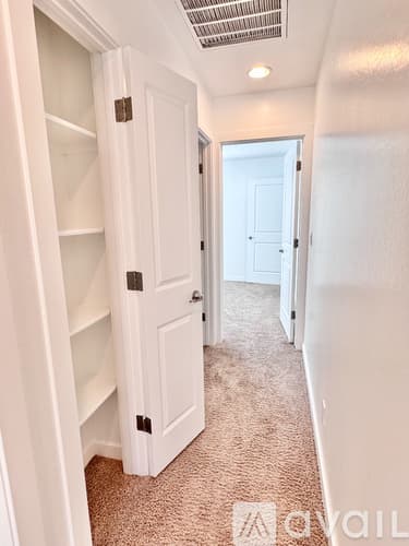 Phoenix Apartment: 3000 N 37th St