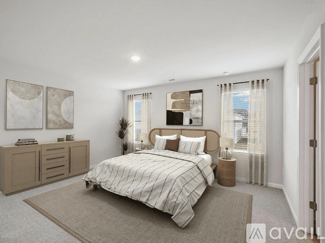 Garner House: 633 Red River Dr