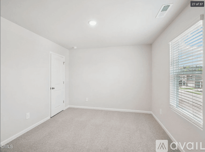 Garner House: 633 Red River Dr