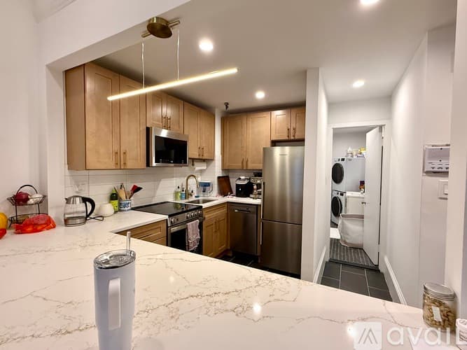 Boston Apartment: 188 Marlborough St