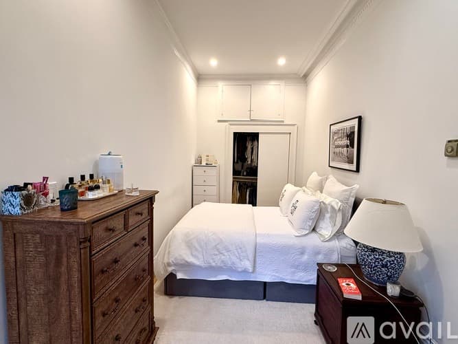 Boston Apartment: 188 Marlborough St