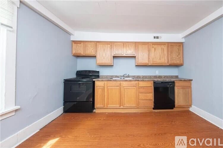 Butler Apartment: 115 Spring Street