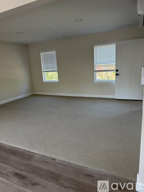 Moultrie Apartment: 1001 1st St SE