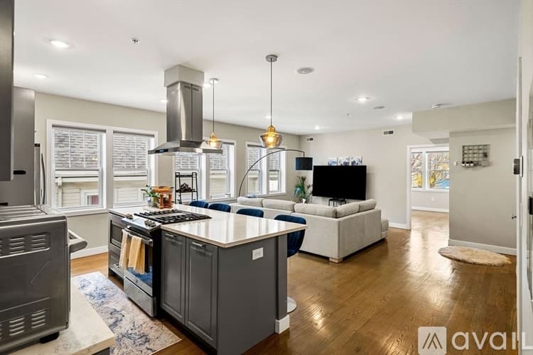 Boston Condo: 47 Sargent Street