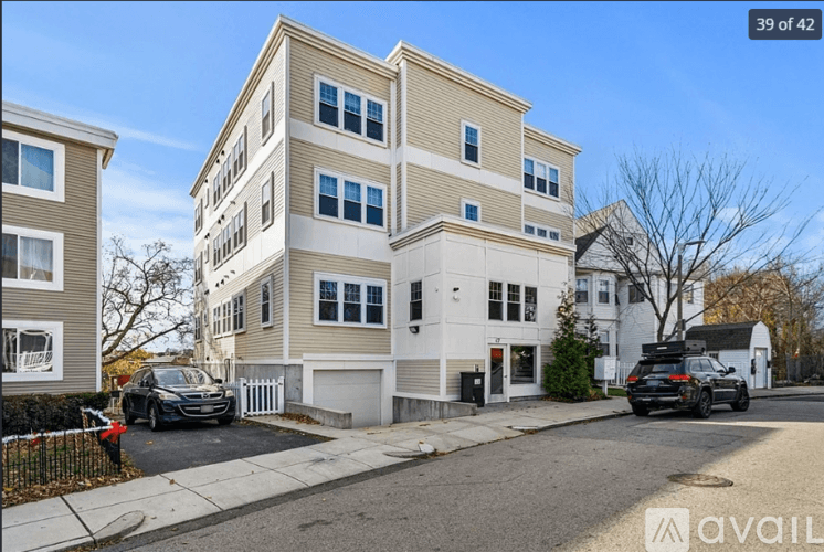 Boston Condo: 47 Sargent Street