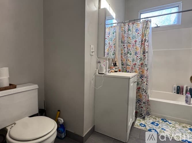Brookline Apartment: 15 Stearns Rd