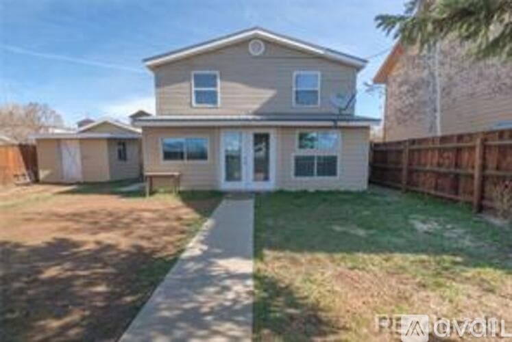 Granby House: 695 East Agate Avenue