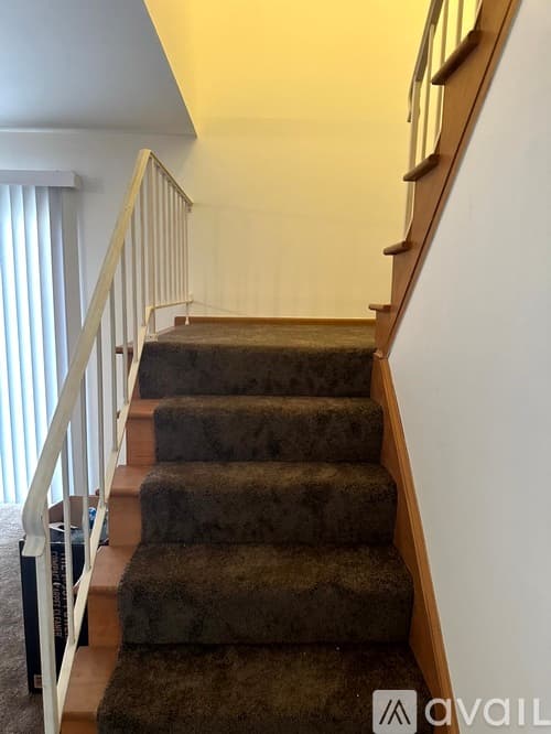 Pekin House: 3 Florentine Ct