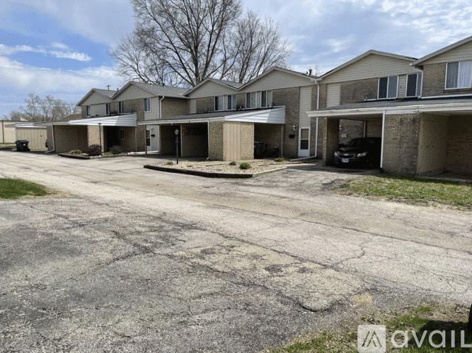 Pekin House: 3 Florentine Ct