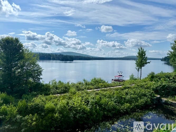 Silver Lake Apartment: 175 Plains Rd