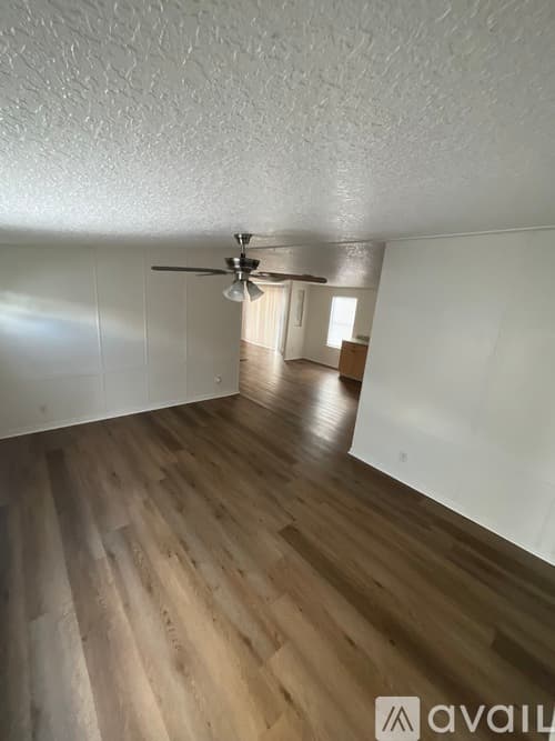 Cocoa House: 1641 Ridge Drive