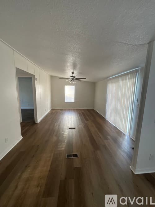 Cocoa House: 1641 Ridge Drive