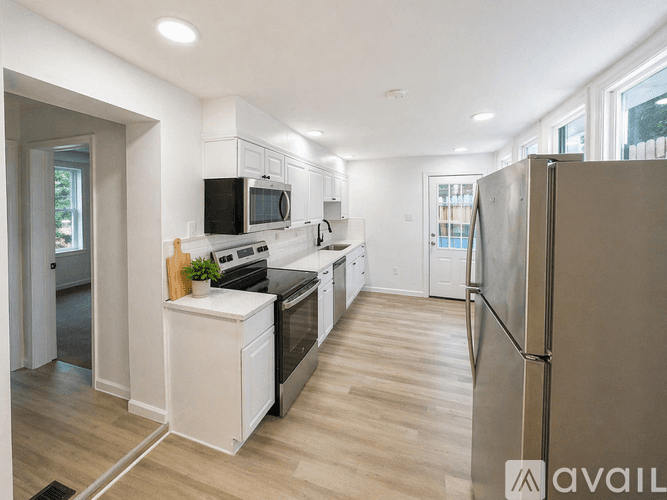 Pittsburgh House: 2323 Patterson Ave