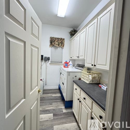 Southlake House: 3210 Jordan Dr