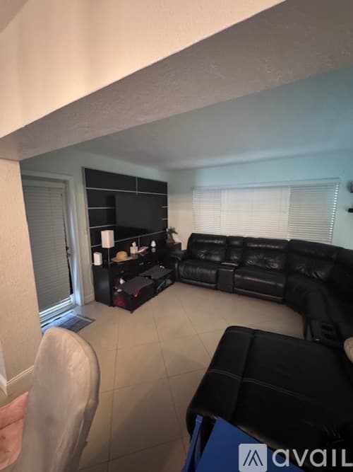 Miami House: 7931 SW 18th Terrace