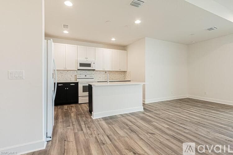 Bonita Springs House: 26175 Bonita Fairways Boulevard