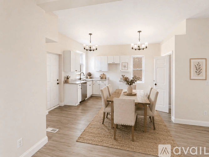 St. Louis House: 4266 Washington St