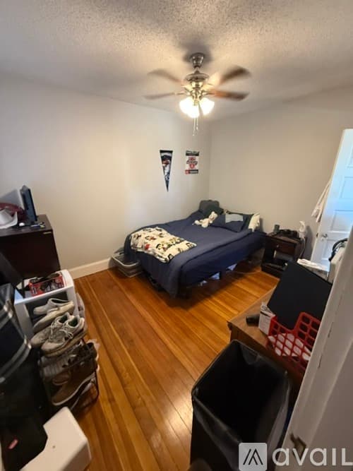 Providence House: 24 Huxley Ave