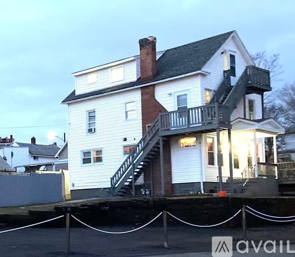 West Haven Apartment: 99 Boston Post Rd