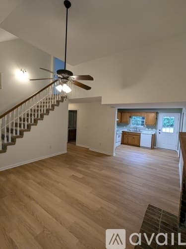 Statesboro House: 250 Cassie Ree Rd