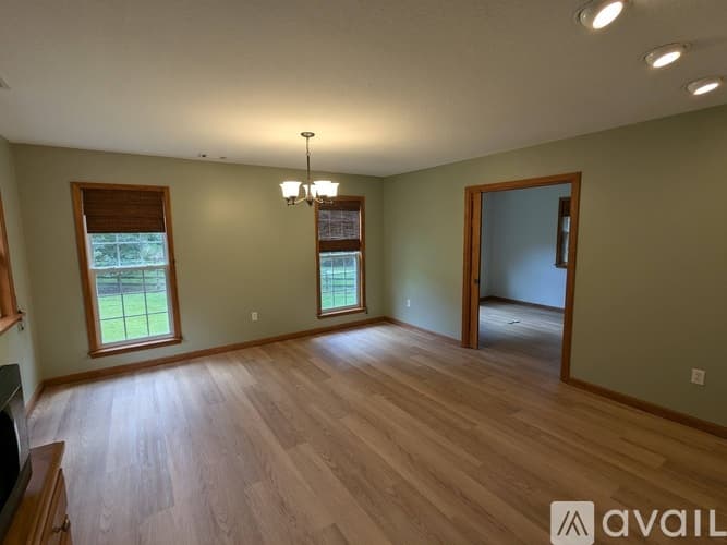 Statesboro House: 250 Cassie Ree Rd