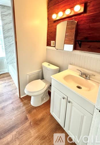 Providence Apartment: 104 Home Avenue
