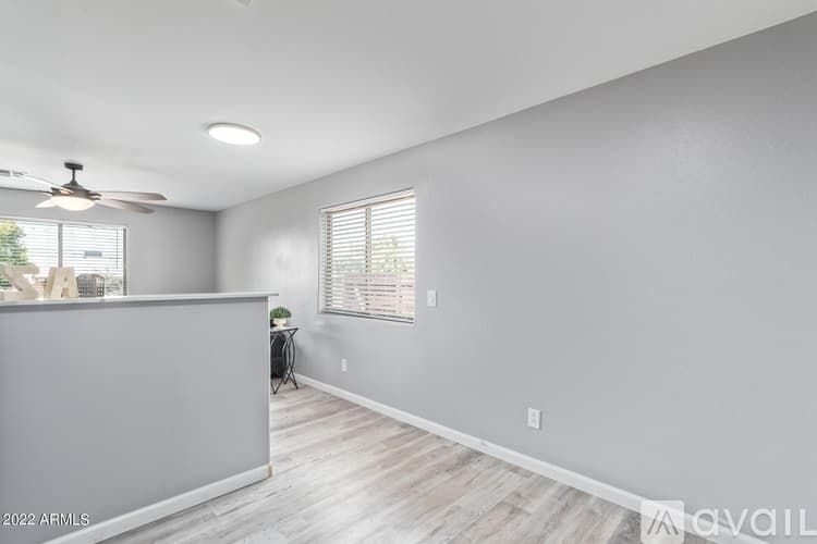 Phoenix House: 2437 East Jones Avenue