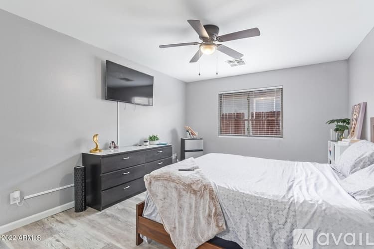 Phoenix House: 2437 East Jones Avenue