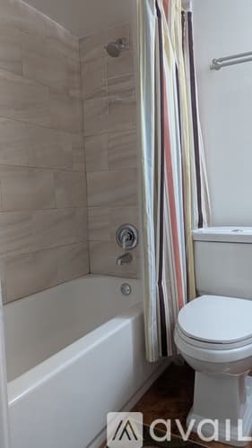 Miami Apartment: 20400 NW 7th Ave