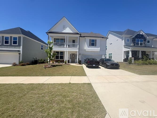 Garner House: 354 Oak Branch Trail