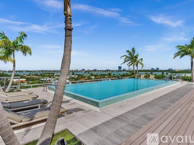 Bay Harbor Islands Apartment: 9940 W Bay Harbor Dr