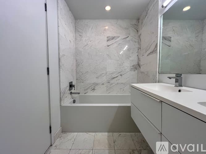 Bay Harbor Islands Apartment: 9940 W Bay Harbor Dr
