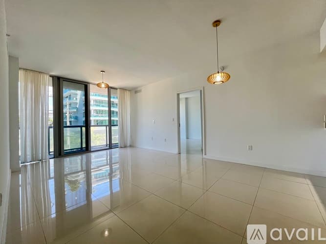 Bay Harbor Islands Apartment: 9940 W Bay Harbor Dr