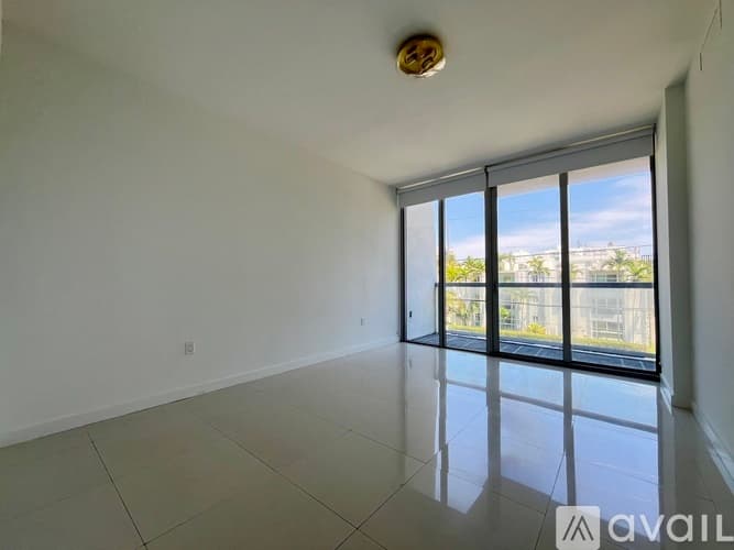 Bay Harbor Islands Apartment: 9940 W Bay Harbor Dr