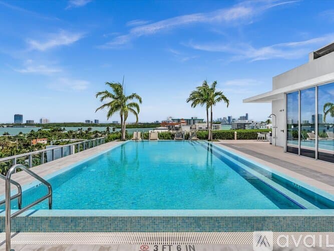 Bay Harbor Islands Apartment: 9940 W Bay Harbor Dr