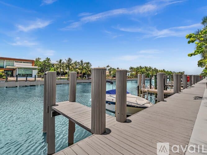 Bay Harbor Islands Apartment: 9940 W Bay Harbor Dr