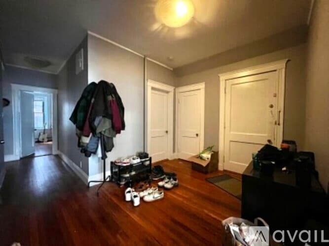 Boston Apartment: 48 Englewood Ave