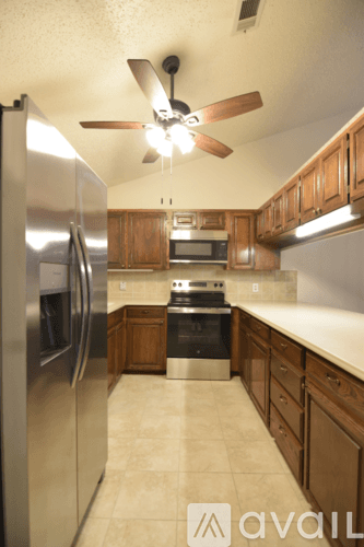 Temple House: 4000 Hickory Rd Apt 11