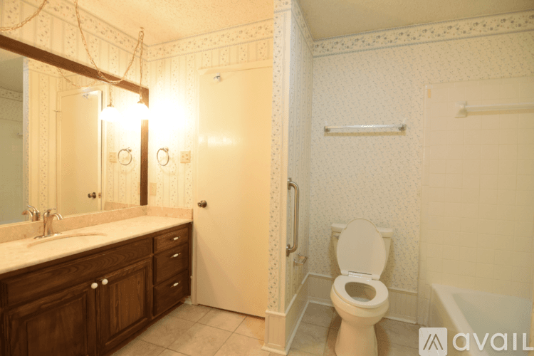 Temple House: 4000 Hickory Rd Apt 11