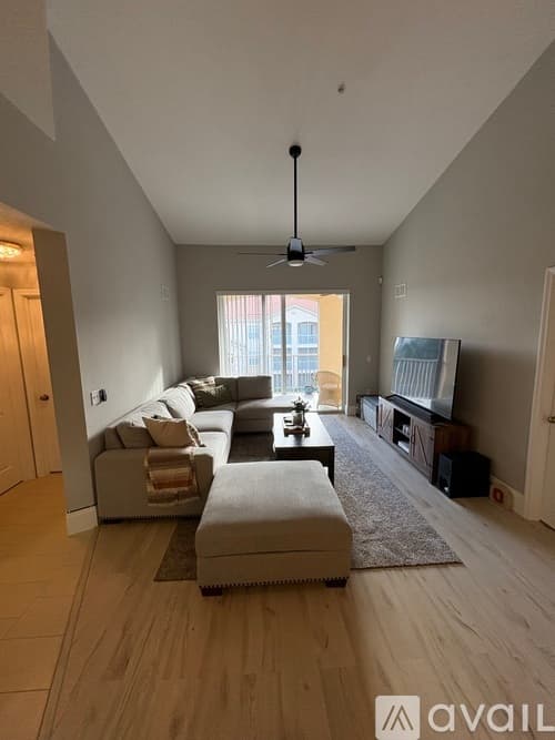 Fort Myers Condo: 9015 Colby Drive